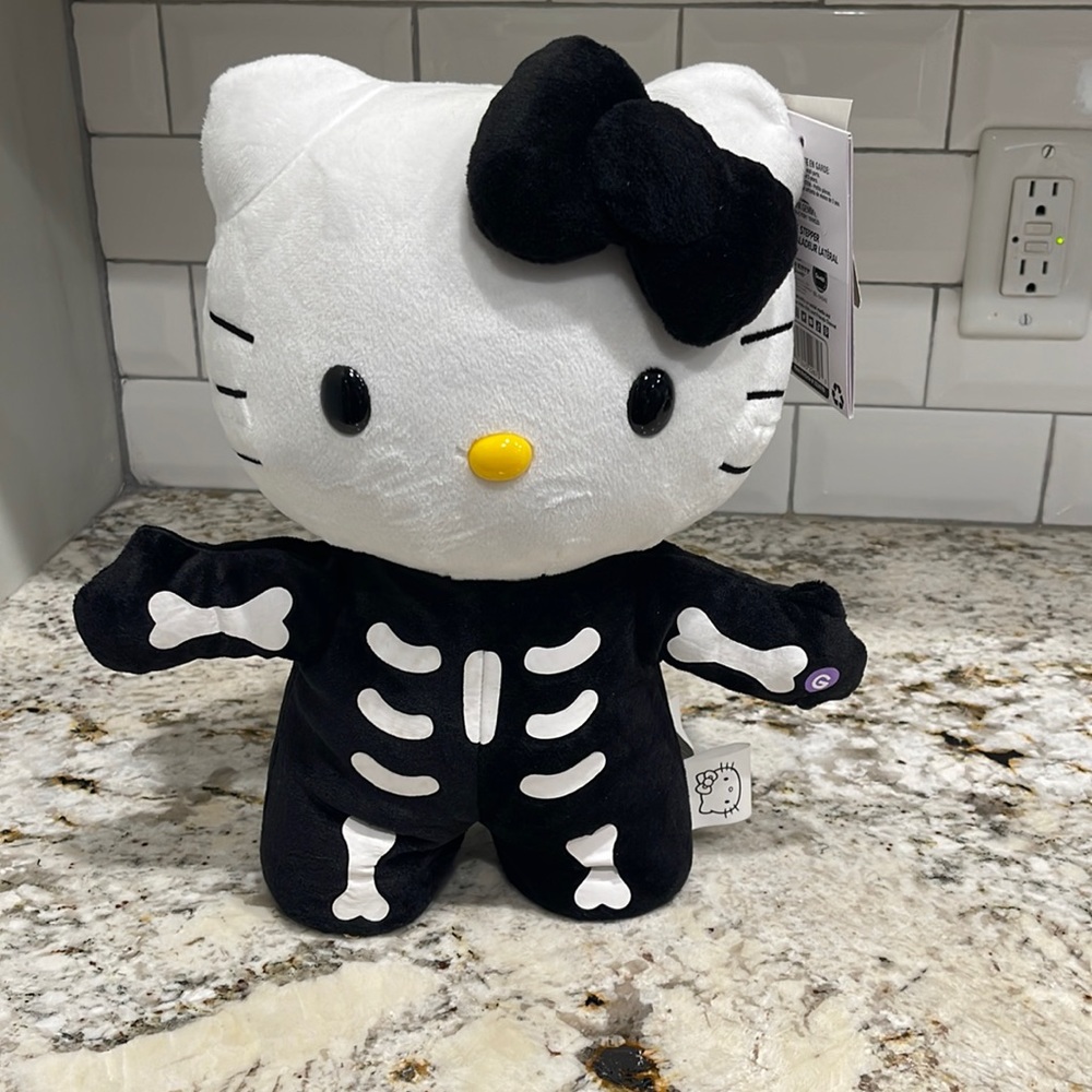 Hello Kitty Halloween Dancing Skeleton Side Stepper "Harpsi" New with Tags (b)